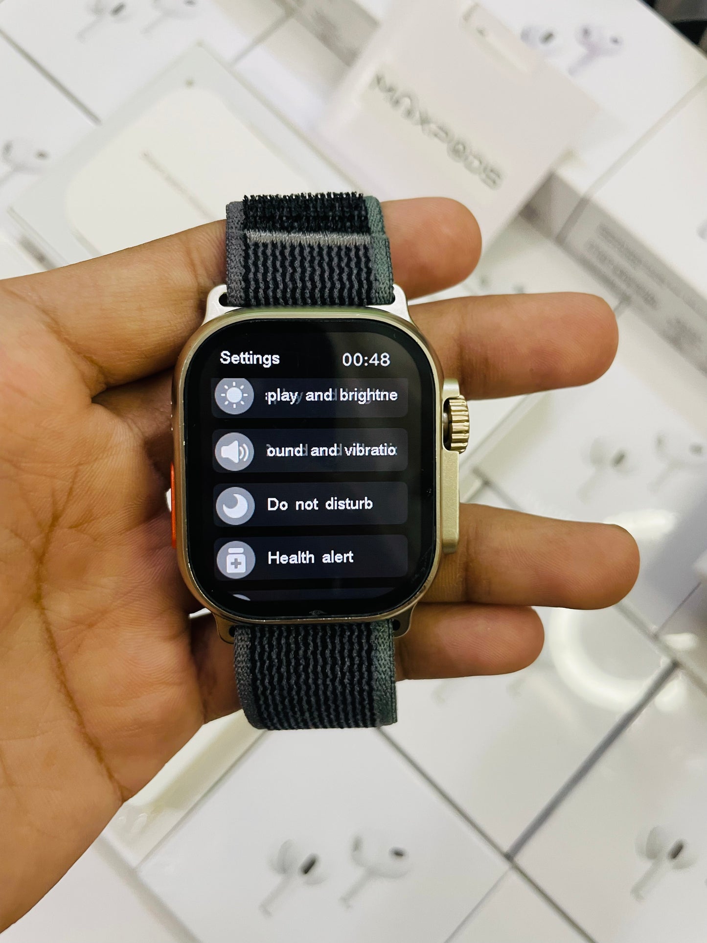 Max Watch Ultra 3 with 2 straps and watch charger with 1 year warranty