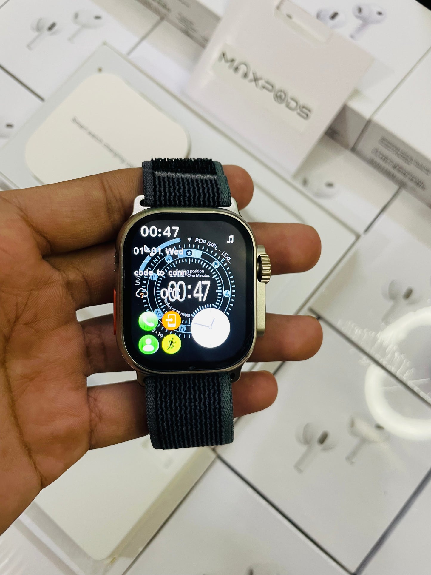 Max Watch Ultra 3 with 2 straps and watch charger with 1 year warranty