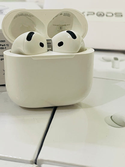Maxpods 4 with wireless charging (1 year warranty)